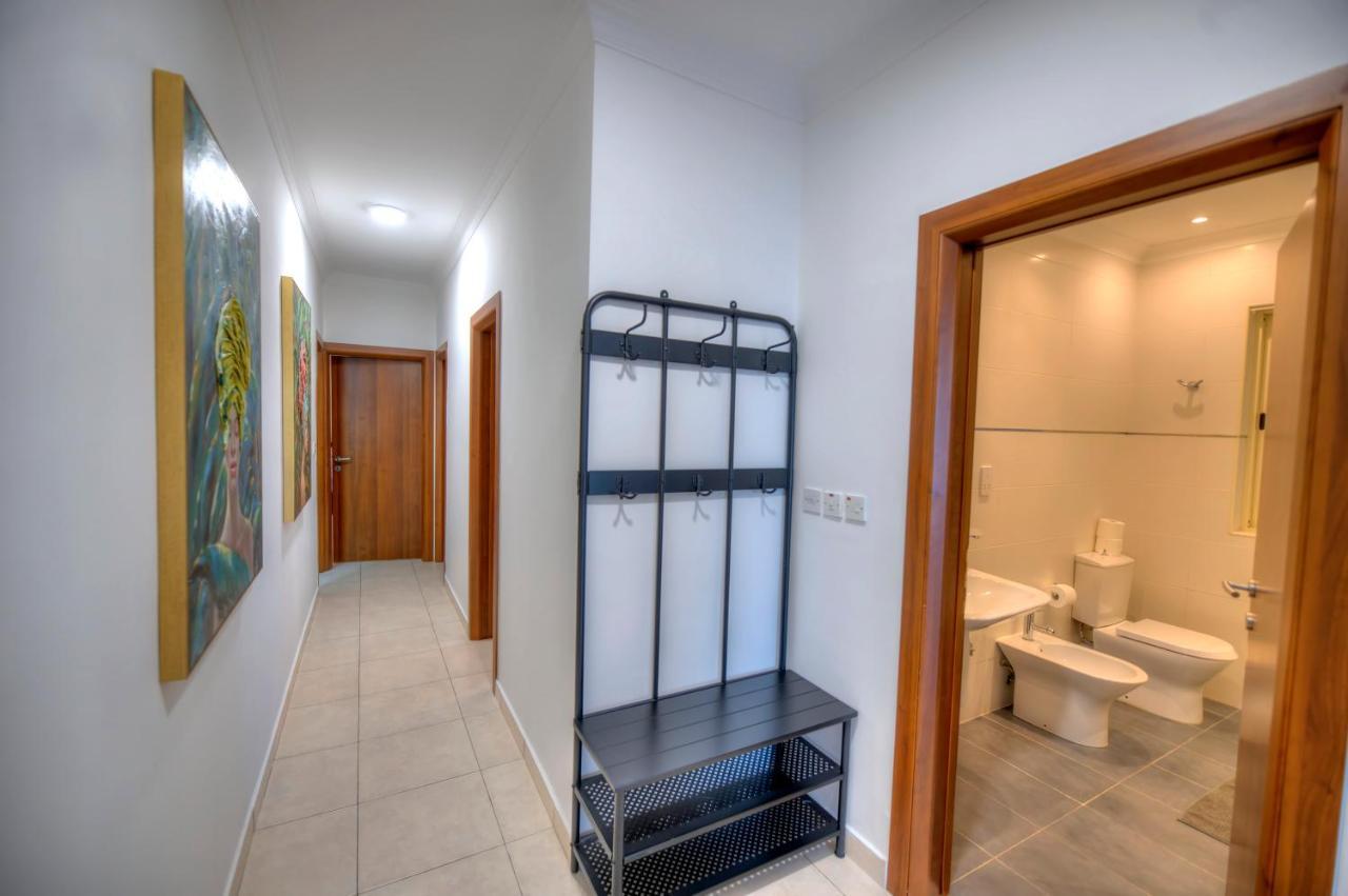 Large Seafront 3 Bedroom In The Heart Of - Mmai1-2 Apartment *